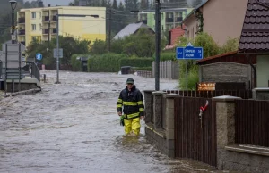 Kłodzko pod wodą, Nysa wylała. Coraz gorsza sytuacja na Śląsku. Powódź w Polsce