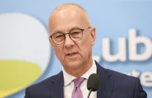 Marszałek województwa zawieszony w partii po zderzeniu na S3