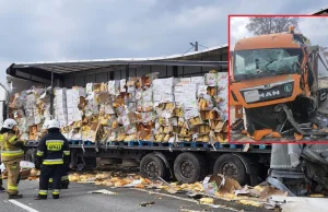 Krasik: Zderzenie dwóch ciężarówek. W jednej z nich przewożono chrupki