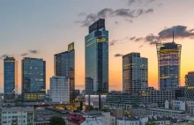 Jeden z najwyższych wieżowców w Warszawie sprzedany! Miliardowa kwota transakcji