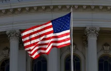 Ambasada USA ogłasza obowiązek dla Polaków, zasady obejmują wizy nieimigracyjne.