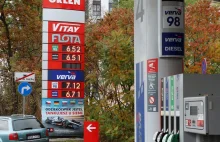 Dogoniliśmy sąsiadów. Na stacjach paliw podrożał zwłaszcza diesel