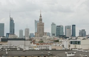 "Polska wśród 10 najbogatszych państw świata". Ekspert od AI: Szansa raz na 120