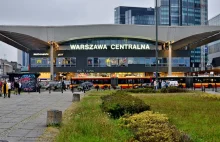 Uber przejmuje Dworzec Centralny w Warszawie. To koniec mafii taksówkarskiej? -