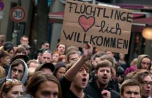 Niemcy piszą, że Polska sprowadziła 350k migrantów do Europy