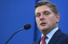 Niecodzienne zachowanie posła w Sejmie. Miał pokazać wulgarny gest