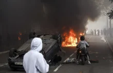 Zamieszki we Francji nie ustają,władze wprowadziły godzinę policyjną.