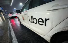 Uber nadal jeździ bez polskiego prawa jazdy. Policja ostrzy sobie zęby