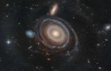 Hubble odkrył zdumiewającą galaktykę. Naliczyli w niej aż 9 pierścieni