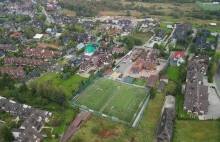 Zakopane. Nielegalny stadion pod samymi oknami. Bębny, krzyki, muzyka