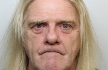 54 letni "trans" skazany na 9 lat za atak nożem na innego "transa".