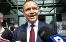 Nowe fakty w sprawie kibolskiej ustawki z udziałem Karola Nawrockiego.