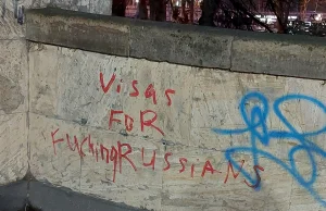 Wino czy miecz? Mieszkańcy Tbilisi wobec rosyjskiej inwazji na Ukrainę