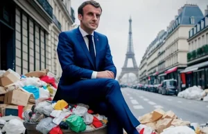Cesarz na górze śmieci. Macron pogrąża Republikę