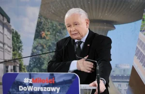 Sala wpadła w euforię. Kaczyński składa przysięgę