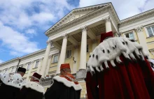 Oto "niezatrudnialni" na rynku pracy. W rok o 25 proc. mniej rekrutacji. "To nie