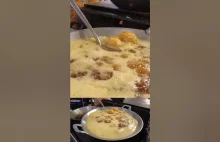 Kurczak smażony na głębokim oleju. Deep fried chicken #travel #poznan #beach - Y