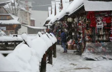 Śniegowy armagedon. Zakopane zasypane. Turystów przybywa