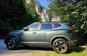 Nowa Dacia Duster 1.6 Full Hybrid 140 KM w górach. Ile pali i jak się sprawuje?