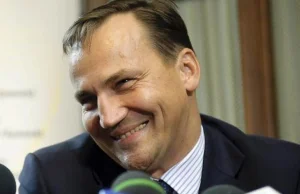 "Czy prezes PiS jest na proszkach?" Sikorski odpowiada na list Kaczyńskiego.