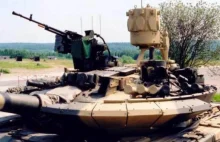 Rosjanie rozpaczliwie wzmacniają ochronę swoich czołgów.