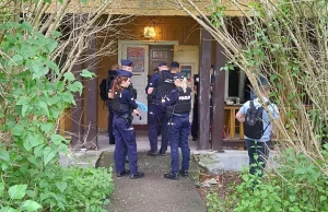 W domku na Osiedlu Przyjaźń trwa próba eksmisji. W środku protestują aktywiści