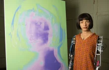 Poznajcie Ai-Dę. Robot- artysta zarabia krocie na dziełach, które sam stworzył