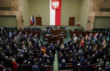 Inauguracja X kadencji Sejmu i XI Senatu. Kukiz odchodzi z PiS. Witek wicemarsz?
