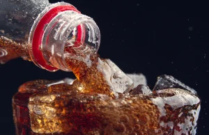 Polacy przepłacają za Coca-Colę? Pepsi jest w Polsce o 40% droższa niż w USA