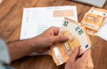 Przebrał się za zmarłą matkę, by wyłudzić emeryturę