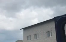 Skład w Woroneżu (Rosja) został zbombardowany przez helikopter. Moment ataku