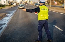 Kontrola w komendzie. Dwóch policjantów straciło stanowiska.