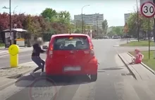 Potrącenie dziewczynki na rowerze. "Nikt tu nie jest bez winy" (wideo)