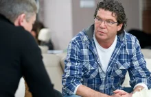 Pierwsza taka sprawa w Polsce. Dzięki AI ukradli głos znanego lektora.