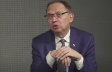 Asystenci posła Konfederacji to płaskoziemca i zwolniony dyscyplinarnie ratownik