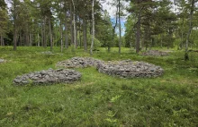 Gotlandia. W krainie kopców, kościołów i kamieni