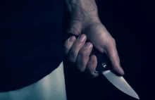 Atak nożownika w Jaworznie. Mężczyzna w stanie krytycznym - TVN24