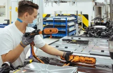 Volkswagen rezygnuje z budowy gigafabryki. Elektryki są w odwrocie? - Motoryzacj
