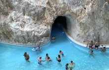 Miskolctapolca Barlangfurdo - niezwykłe baseny w jaskiniach