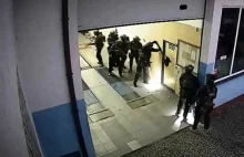 Policjanci wyrządzili szkody na kilkaset tysięcy bo się pomylili.