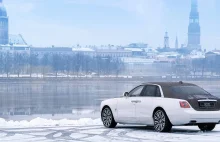 Bursztynowy Rolls-Royce Ghost Amber Roads