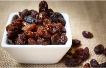 Chloropiryfos, boksalid i cypermetryna. Chemiczny koktajl w rodzynkach