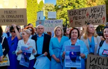 Protest przed Radiem Rzeszów. "Nie" dla cenzury i mobbingu