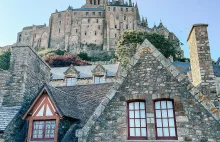 Magiczne miejsce w Normandii czy średniowieczna pułapka na turystów?