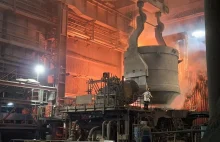 Koszmarny wypadek w Hucie Częstochowa. 37-latek wpadł do kadzi z rozgrzaną stalą