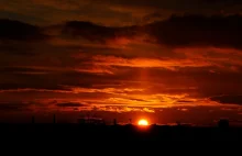 Styczniowy Zachód Słońca Katowice 03/01/2025 Fot. Piotr Witowski Urokliwy Śląsk