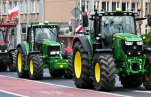"Ponure nastroje". Polscy rolnicy kupują coraz mniej nowych ciągników