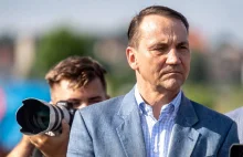 Sikorski na garnuszku Emiratów Arabskich