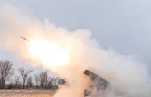 Wojnę w Ukrainie należy zakończyć - uważa ponad połowa (55%) Polaków