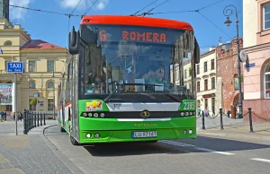 Poszedłem na autobus, odjechałem Uberem. Tak się żyje w polskim mieście.